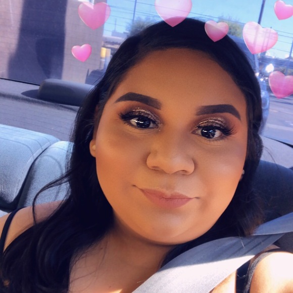 Meet your Posher, Laurie - Picture 1 of 1